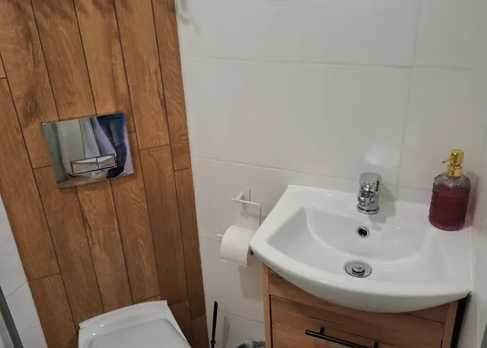 Trzy Szczescia * שצ'קלארסקה פוראובה